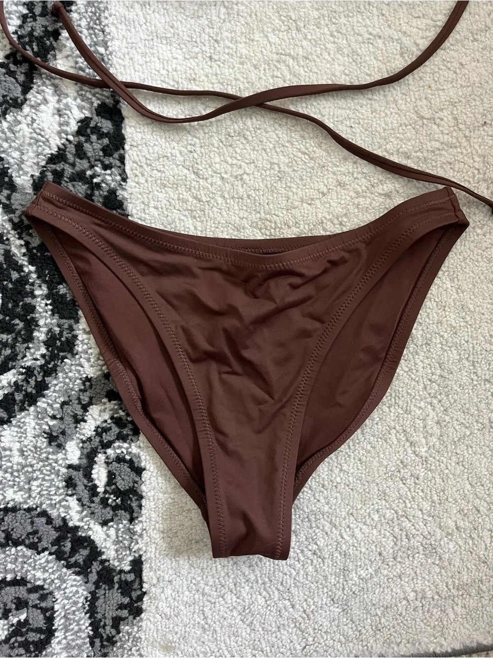 SKIMS Bikini Set Coco Brown Triangle Tie Top w/ Minimal Coverage Bottom Small